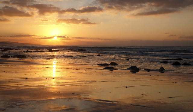 Places to Visit in Cornwall - Porthtowan | Porthtowan Holiday Cottages